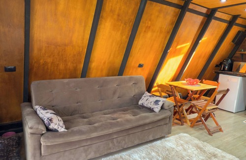 Serra Negra Ski Chalet | Rustic chalet with hot tub, beautiful view and breakfast in Serra Negra