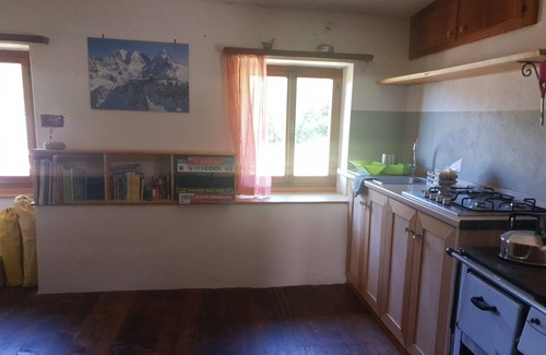 Centovalli Apartment | Rustic cottage surrounded by meadows and woods (BAITA DEL FAGGIO)