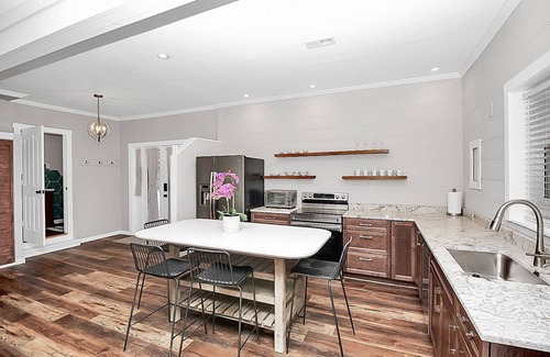 Concord Cottage | Rustic Cottage with GAME ROOM and Fire Pit Fully Fenced Yard!