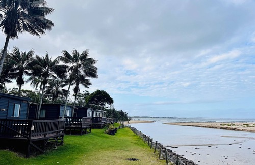 Arrawarra Headland Cabin | Rustic Driftwood Beachfront Cabins