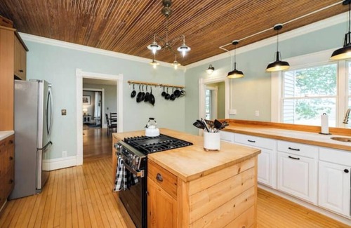 Goodhue County House | Rustic Farmhouse on the Vineyard