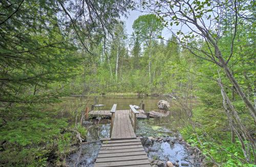 Frederic House | Rustic Frederic Cabin Near Cross-Country Skiing!