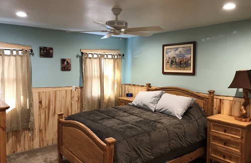 Laramie House | Rustic home close to campus!