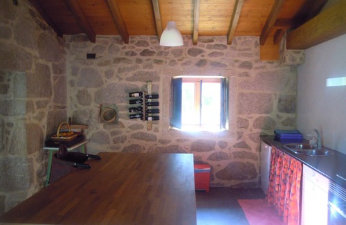A Lama Cottage | rustic house in the countryside