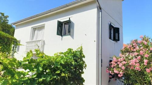 Preko House | Rustic House Miketa - Family Summertime