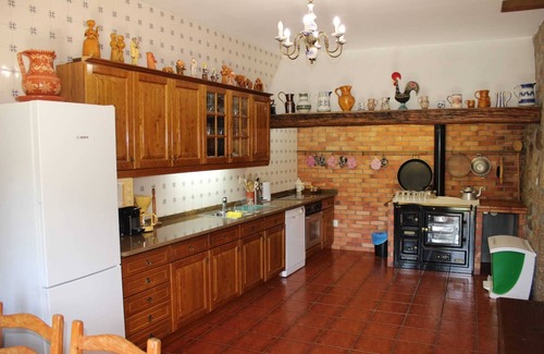 Panque Cottage | Rustic house with private pool. Ideal for families with children. Free Wifi