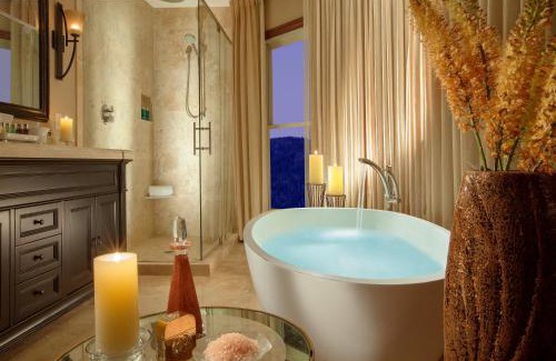 Jackson Hole Resort | Rustic Inn Creekside