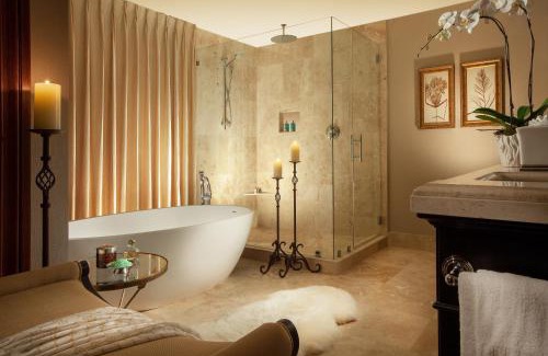 Jackson Hole Resort | Rustic Inn Creekside
