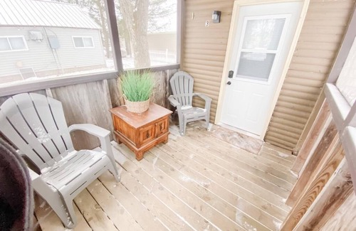 Tomahawk House | Rustic Lake Nokomis 2BD/1Bath Lakeside Cabin - Cabin #3