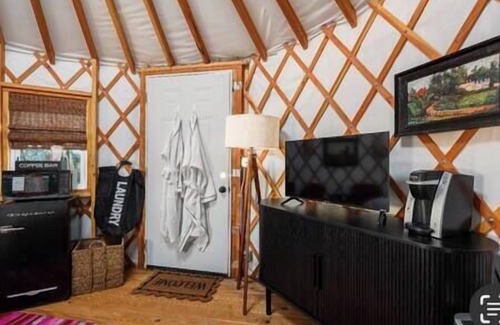 Woodway Apartment | Rustic Luxe Yurt- Unit #1