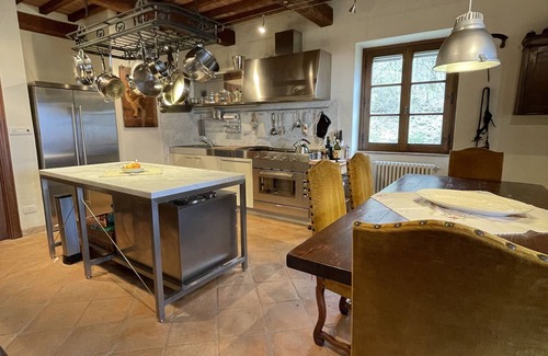 Talla Villa | Rustic luxury and breathtaking views near Arezzo in Casentino - 3br sleeps 6
