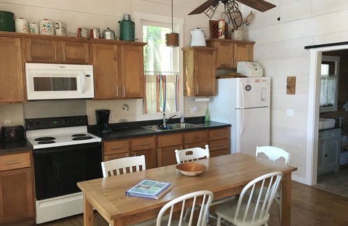 New Auburn Cabin | Rustic-Modern 1BR Lakeside Cottage for up to 5.