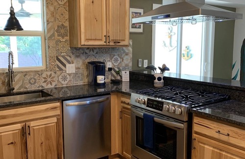 Blenman-Elm House | Rustic Modern Home Near the UofA and Downtown