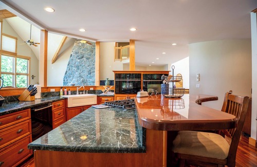 Chittenden County House | Rustic-modern Lake House in Milton Near Burlington and Eagle Mountain