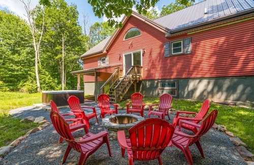 Long Pond House | Rustic Mtn Home | Hot Tub | Fire Pit| Game room