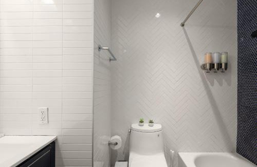 Garment District Apartment | Rustic NYC Apartment in Trendy Hudson Yard