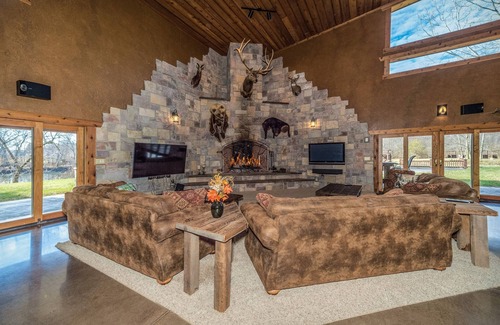 Papineau House | Rustic One of a Kind Private Residence, Sleeps 33