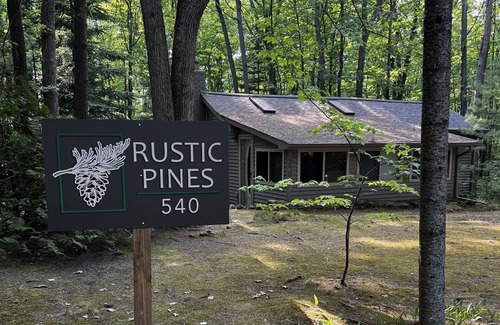 Harrison Cabin | Rustic Pines - Woods, Water and Nature to Relax & Unwind.