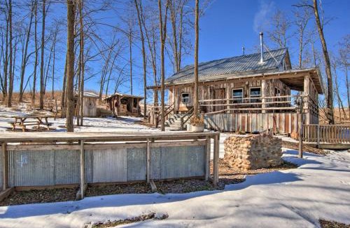 Putnam County House | Rustic Powersville Cabin Secluded Countryside!
