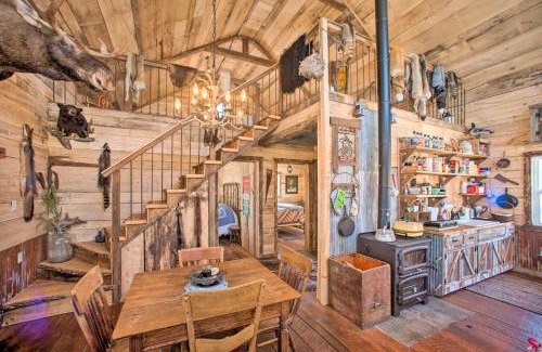 Putnam County House | Rustic Powersville Cabin Secluded Countryside!
