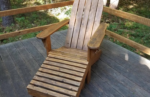 Freedom House | Rustic relaxation with modern conveniences!