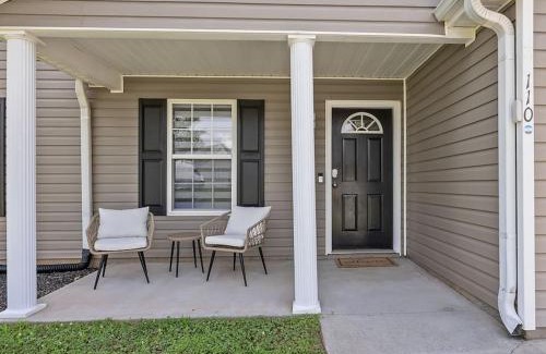 Boiling Springs House | Rustic Retreat 3bdr/2bath