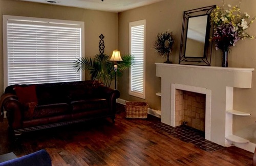 Amarillo House | Rustic Roost in Historic Neighborhood
