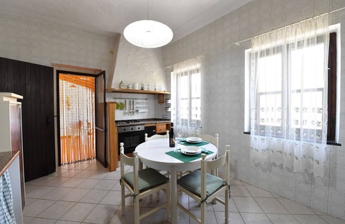 San Giovanni di Sinis House | Rustic Seaside House with Garden for Families in San Giovanni di Sinis