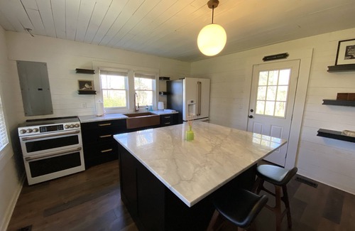 Taylorsville Cabin | Rustic Cabin located on Ellendale Farm