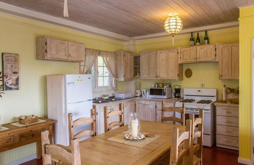 Atlantic Park Apartment | Rustic Vacation Apartment "Serendipity"