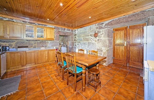 Povoa de Lanhoso Villa | Rustic villa with pool in Póvoa de Lanhoso!