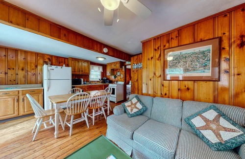 York Beach Cottage | Rustic & well-equipped cottage near the ocean w/gas grill, deck w/chairs, & lawn