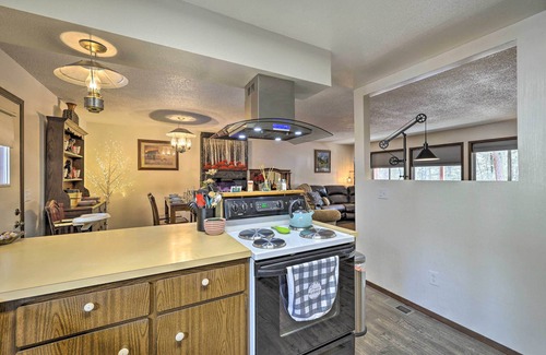 Winchester House | Rustic Western Home: Walk to Winchester Lake!