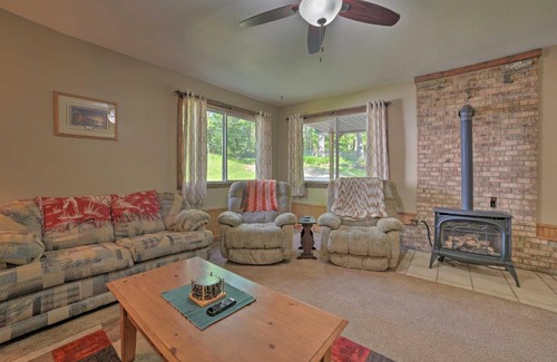 Mio House | Rustic Wooded Retreat with Fire Pit, Near Trails!