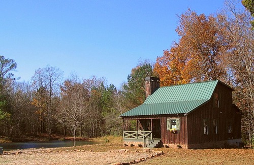 Covington Cabin | Rustique Cabin at Briarcreek Farm, Country Retreat, Sleeps 6