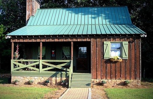 Covington Cabin | Rustique Cabin at Briarcreek Farm, Downstairs Only, Sleeps 4