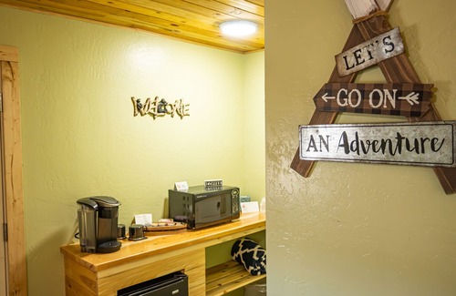 Overgaard Hotel | Rusty Buck Inn