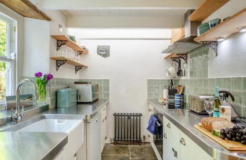 St Teath House | Ruths Cottage