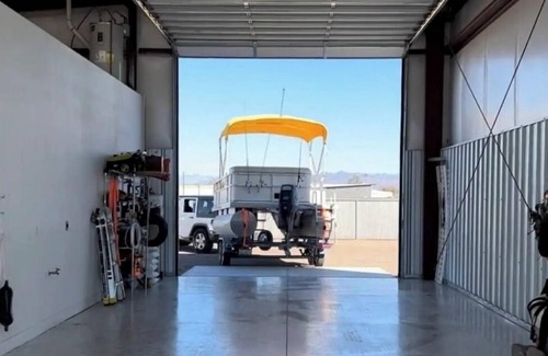 Mohave Valley House | RV/Boater’s dream 2-bedroom barndominium w/AC and WiFi in lovely Mohave Valley
