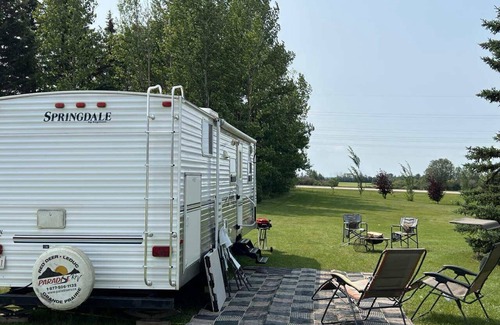Red Deer RV Rental | RV Camping on 2.5 acres - only 3 minutes from South Red Deer