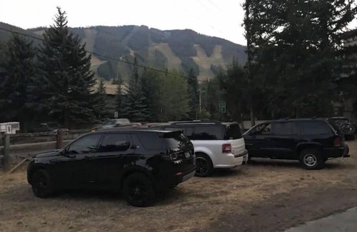 Warm Springs House | RV Parking in Paradise (Parking Space #B)