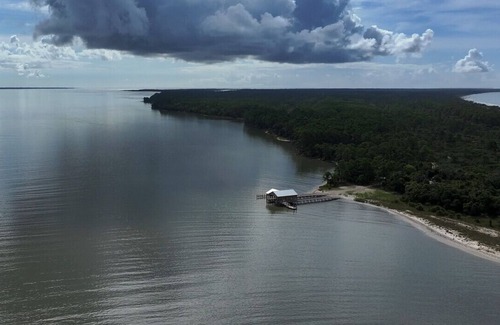 Port St. Joe RV Rental | RV READY! Full Hookups. Enjoy Port St. Joe and the Beaches at this Private RV Site.