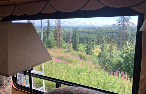 Kalifornsky House | RV Rental #2 with mountain view perfect for couple