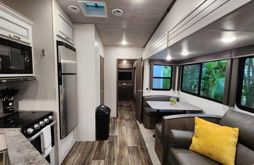 River Ranch Cottage | RV Rental at River Ranch, 2Bed/2Ba! 251