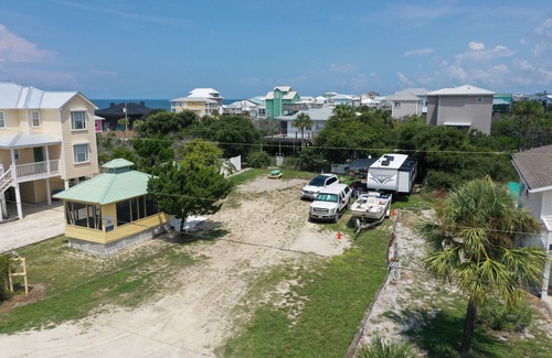 Cape San Blas RV Rental | RV Spot on Cape San Blas, Balmy Breezes Two