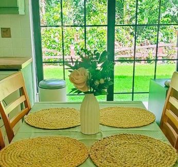 Mohill House | Rynn Haven - Enchanting Townhouse Lough Rynn