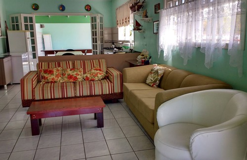 Ubatuba House | São Francisco do Sul - Praia de Itaguaçú - Holiday lettings