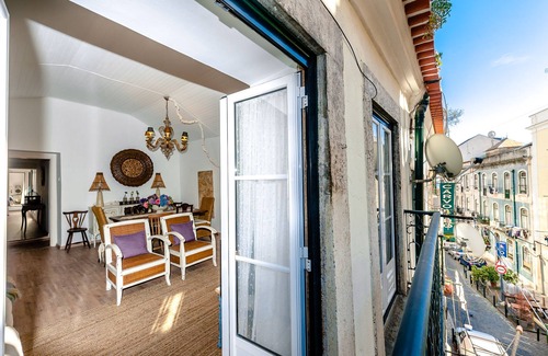 Alfama Apartment | São Vicente Apartment - Alfama de Lisboa - Private patio - Free Wifi