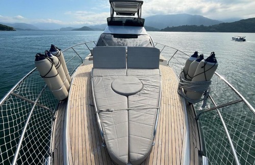Mambucaba Boat Rental | Sédna 54