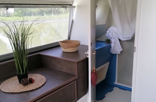 Castelnaudary Boat Rental | Séjour Atypique sur un Bateau